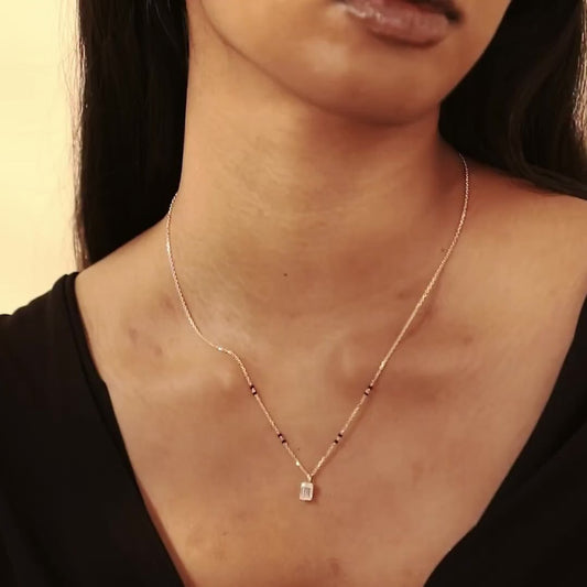 East-West Oval Modern Mangalsutra | Horizontal DEF VVS 14K / 18K Solid Gold | Fixed Pendant