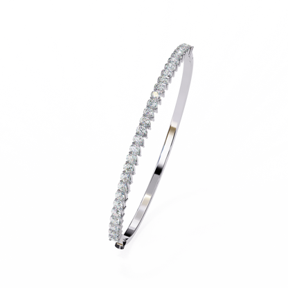 Pear-Cut Lab Diamond Statement Bracelet – Bold and Brilliant Design
