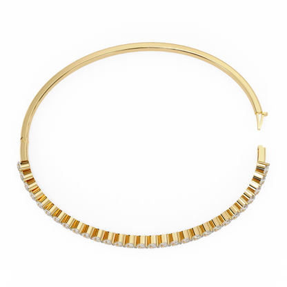 Pear-Cut Lab Diamond Statement Bracelet – Bold and Brilliant Design