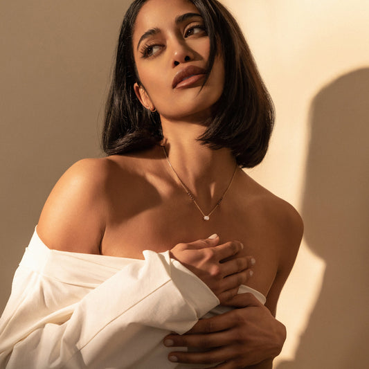 East-West Oval Modern Mangalsutra | Horizontal DEF VVS 14K / 18K Solid Gold | Fixed Pendant