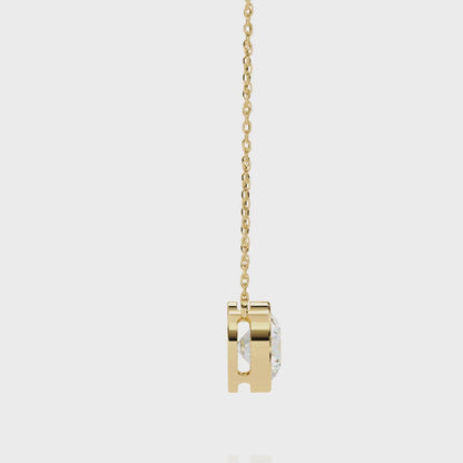 Oval Luxe Pendant